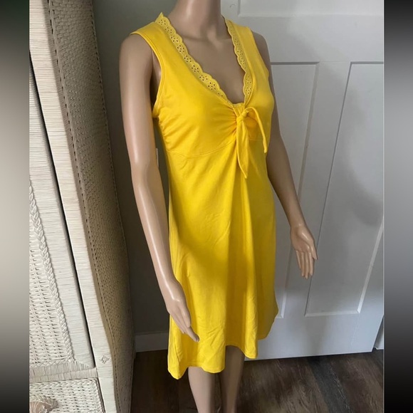 Bra Tops Dress - Picture 2 of 9